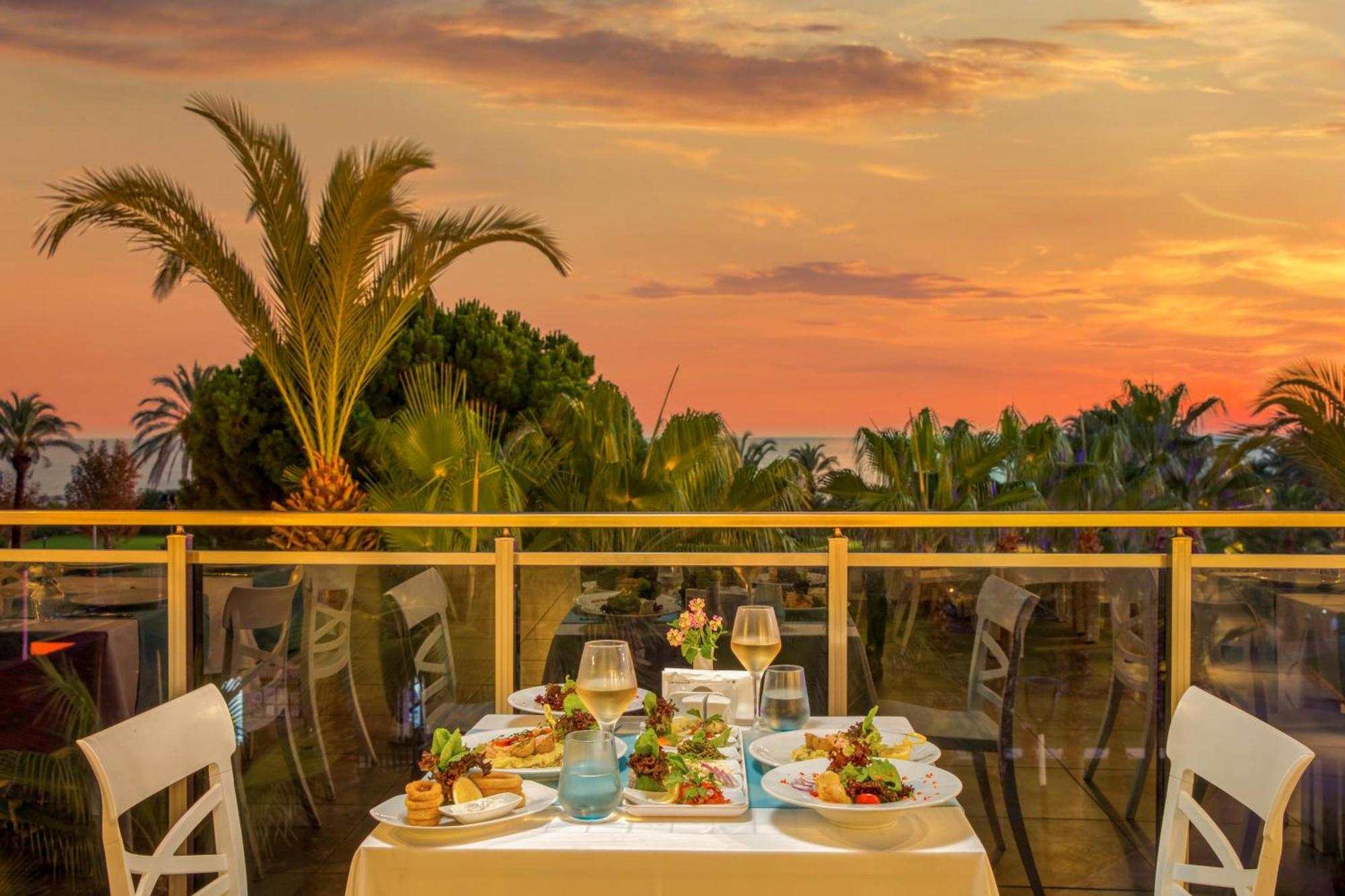 Asteria Family Belek Готель
